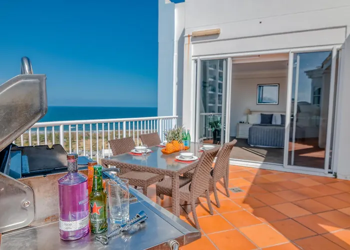 Bel Air On Broadbeach - Official Gold Coast
