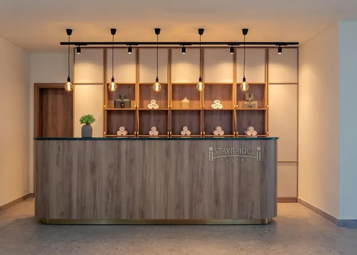 Staybridge Suites Dubai Internet City By Ihg