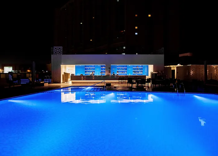 Radisson Blu Hotel, Dubai Deira Creek