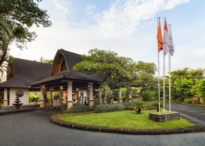 Hotel Vila Lumbung Seminyak 