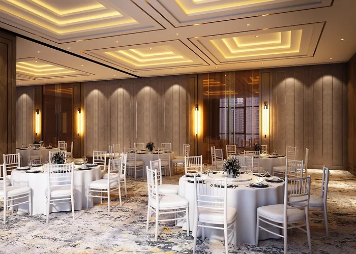 Paramount Hotel Midtown Dubai