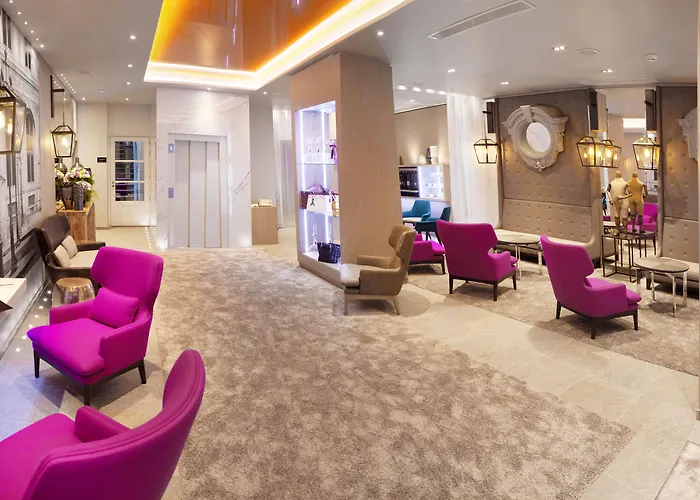 Hotel La Lanterne & Spa By Timhotel Paris