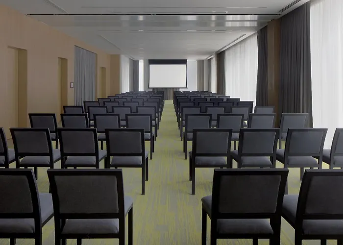 Holiday Inn Dubai Business Bay By Ihg