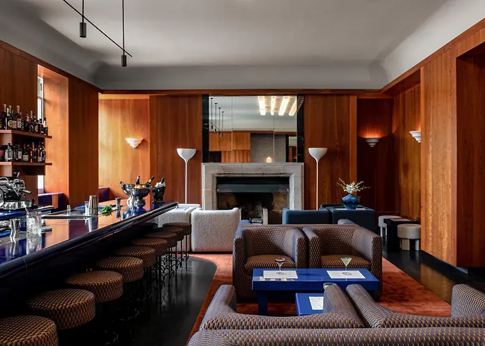 Cowley Manor Experimental Hotel Elkstone