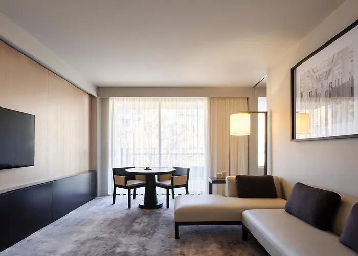 Hotel Realm Canberra