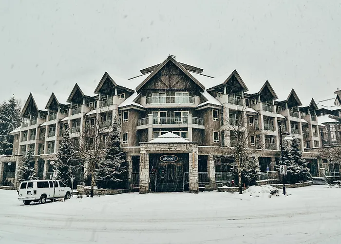 Summit Lodge Boutique Hotel By Paradox Whistler