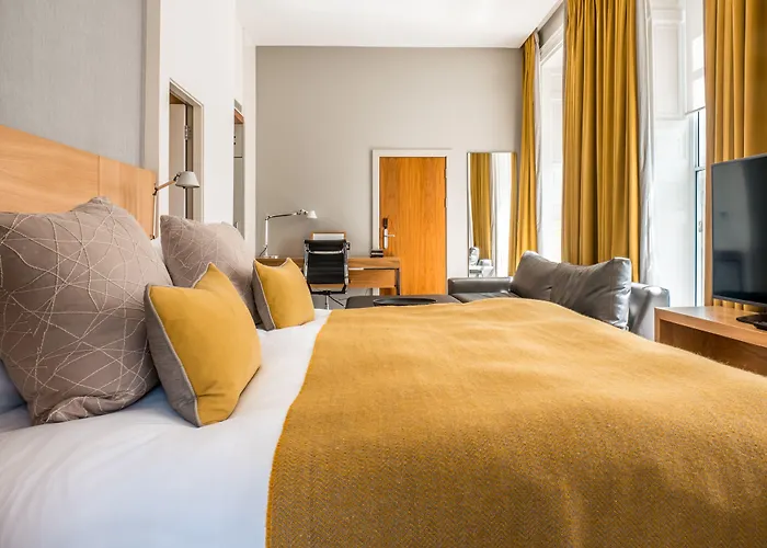 Apex Waterloo Place Hotel Edinburgh