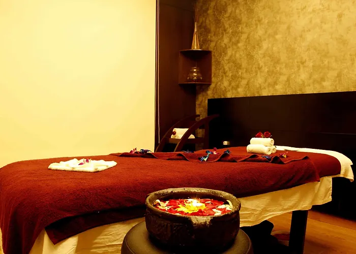 Iidl Suites New Delhi