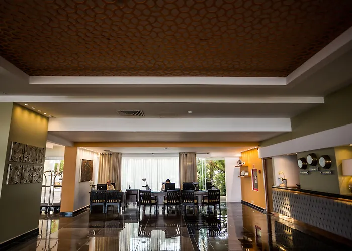 Dreams Sands Cancun Resort & Spa (Adults Only)