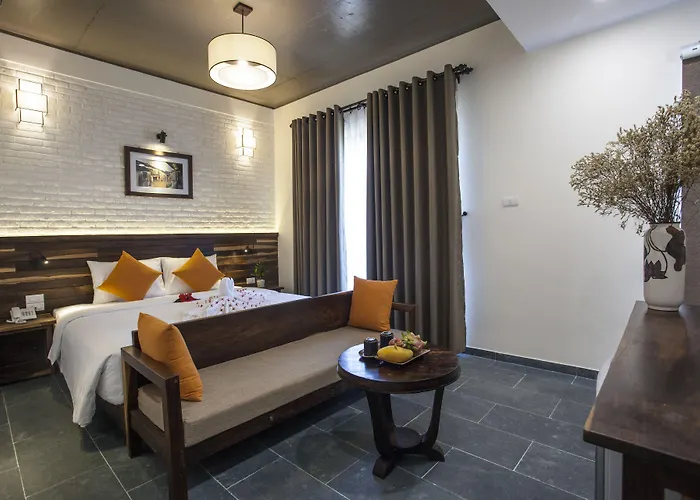 Hoi An Silk River Villa
