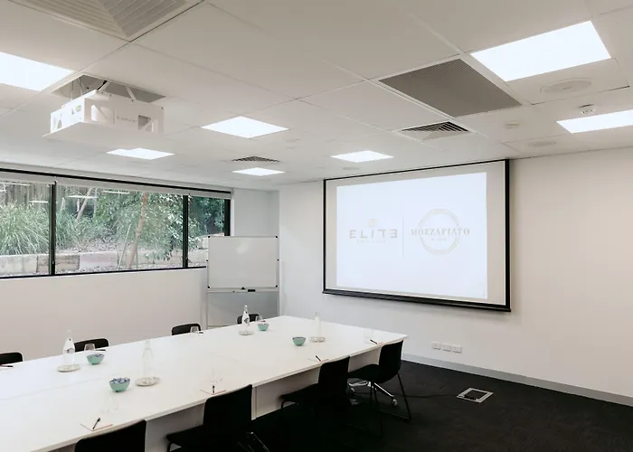 Elite Gold Coast Hotel