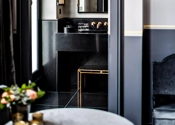 Monsieur George Hotel & Spa - Champs-Elysees Paris