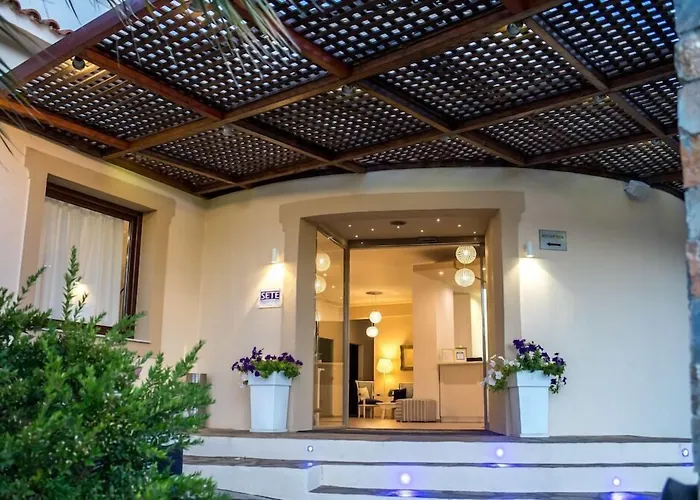Skopelos Holidays Hotel