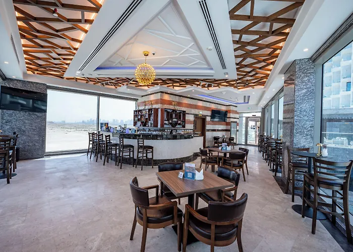 Sea Point Hotel Dubai Islands Formerly Park Regis By Prince
