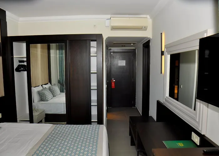 Lrs Hotels Lake River Side Hotel & Spa