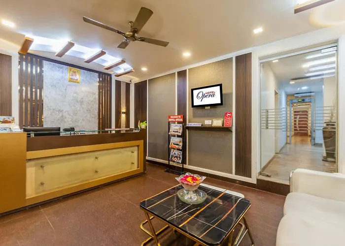 Hotel Opera Delhi Airport New Delhi