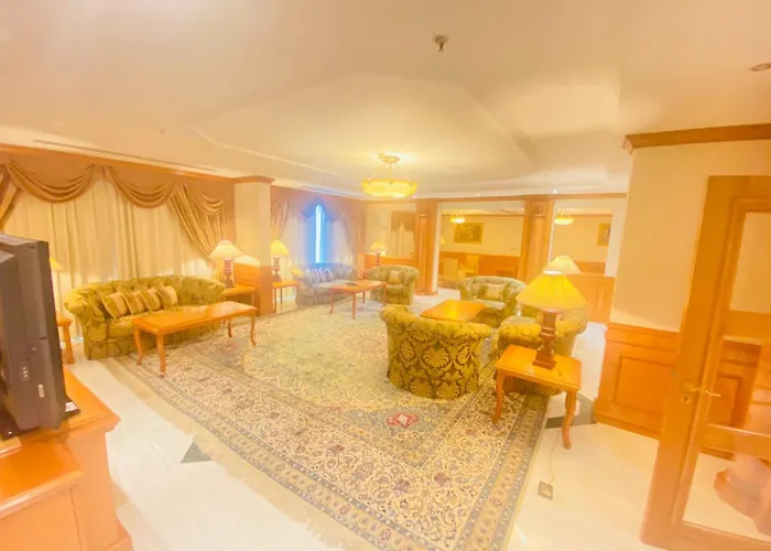 Knight Castle Hotel - Formerly Known As Carlton Palace Hotel Dubai