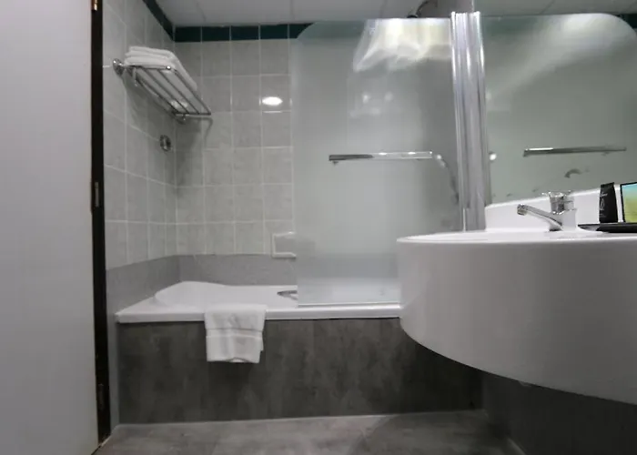 Knight Armour Hotel Dubai