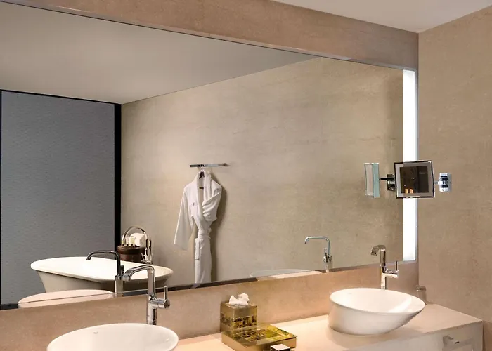 Pullman New Delhi Aerocity