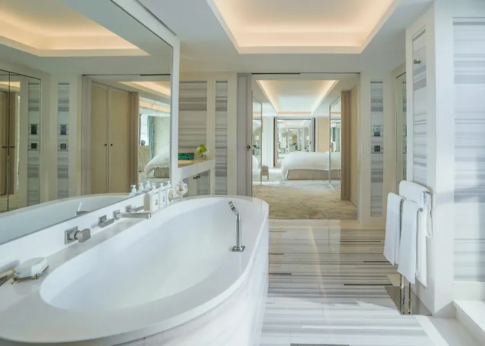 Hotel De Crillon Paris