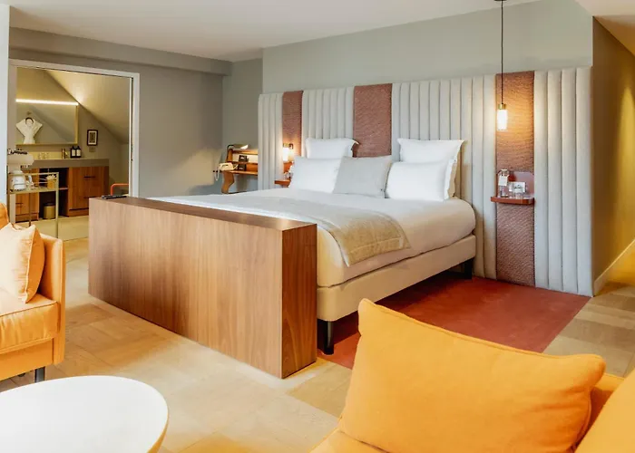 Hotel Pilgrim Paris