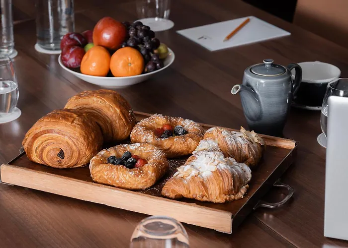 The Athenaeum Hotel & Residences London