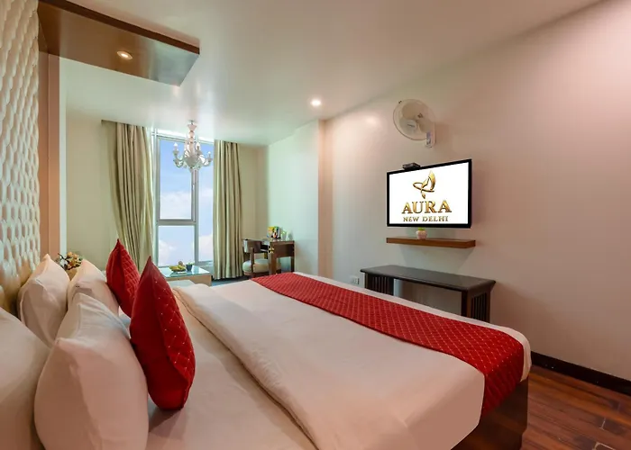 Hotel Aura - 05 Mins From New Delhi Railway Station & Connaught Place