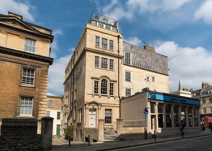 Hiding Space - Trim Street Apartments Bath
