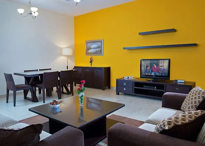 Time Topaz Hotel Apartment Dubai